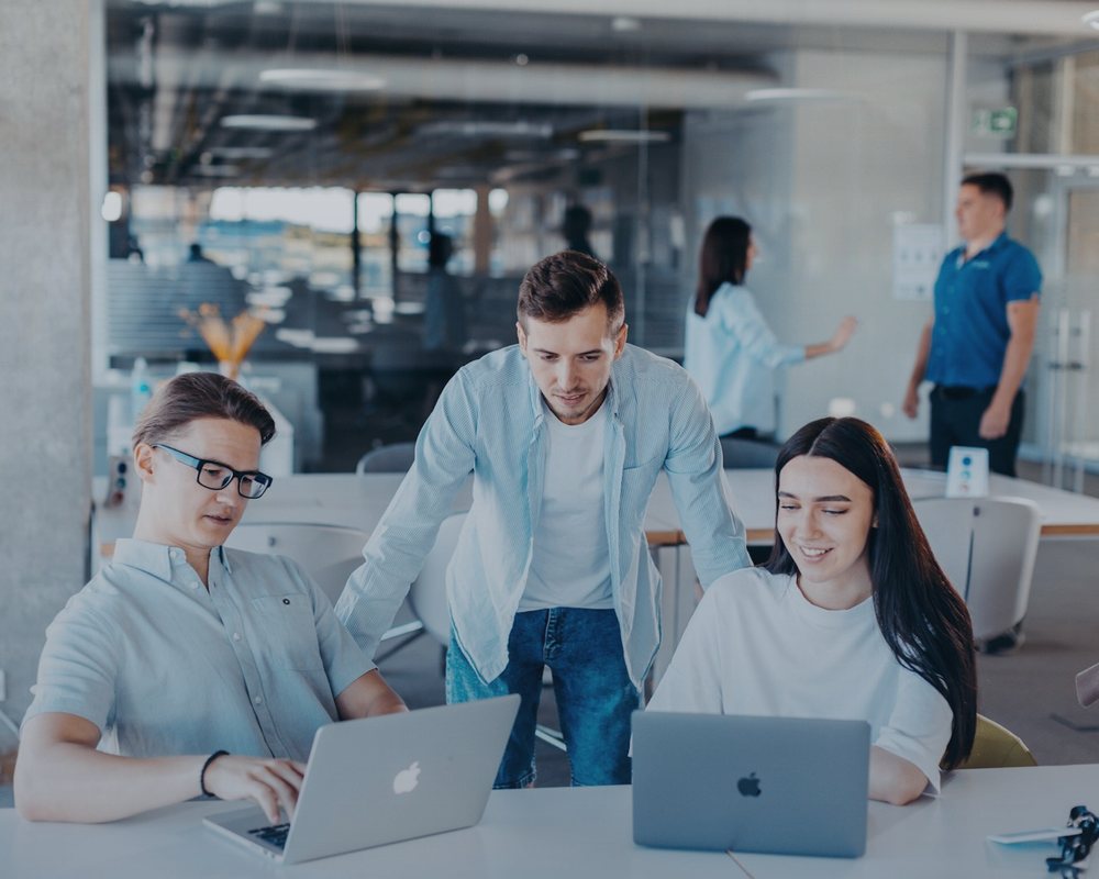Equipe ASH Brasil: Service Desk e Sustentação