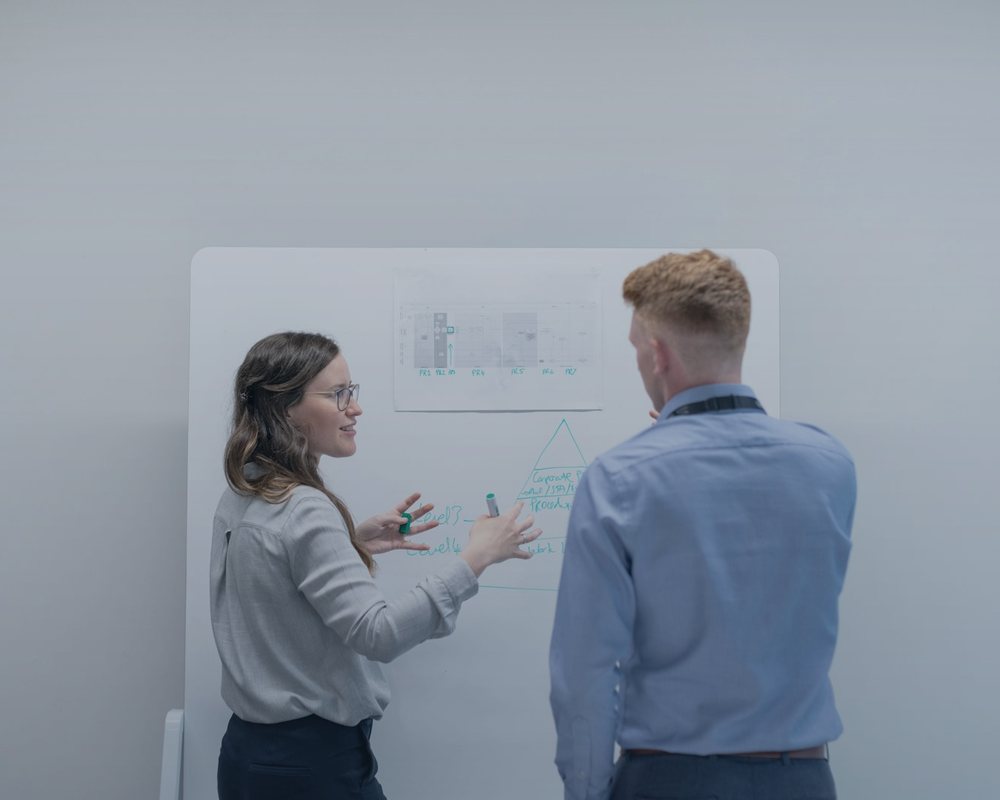 Equipe ASH Brasil: Especialistas em Soluções TOTVS